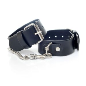 Fetish B - Series Handcuffs with studs 3 cm